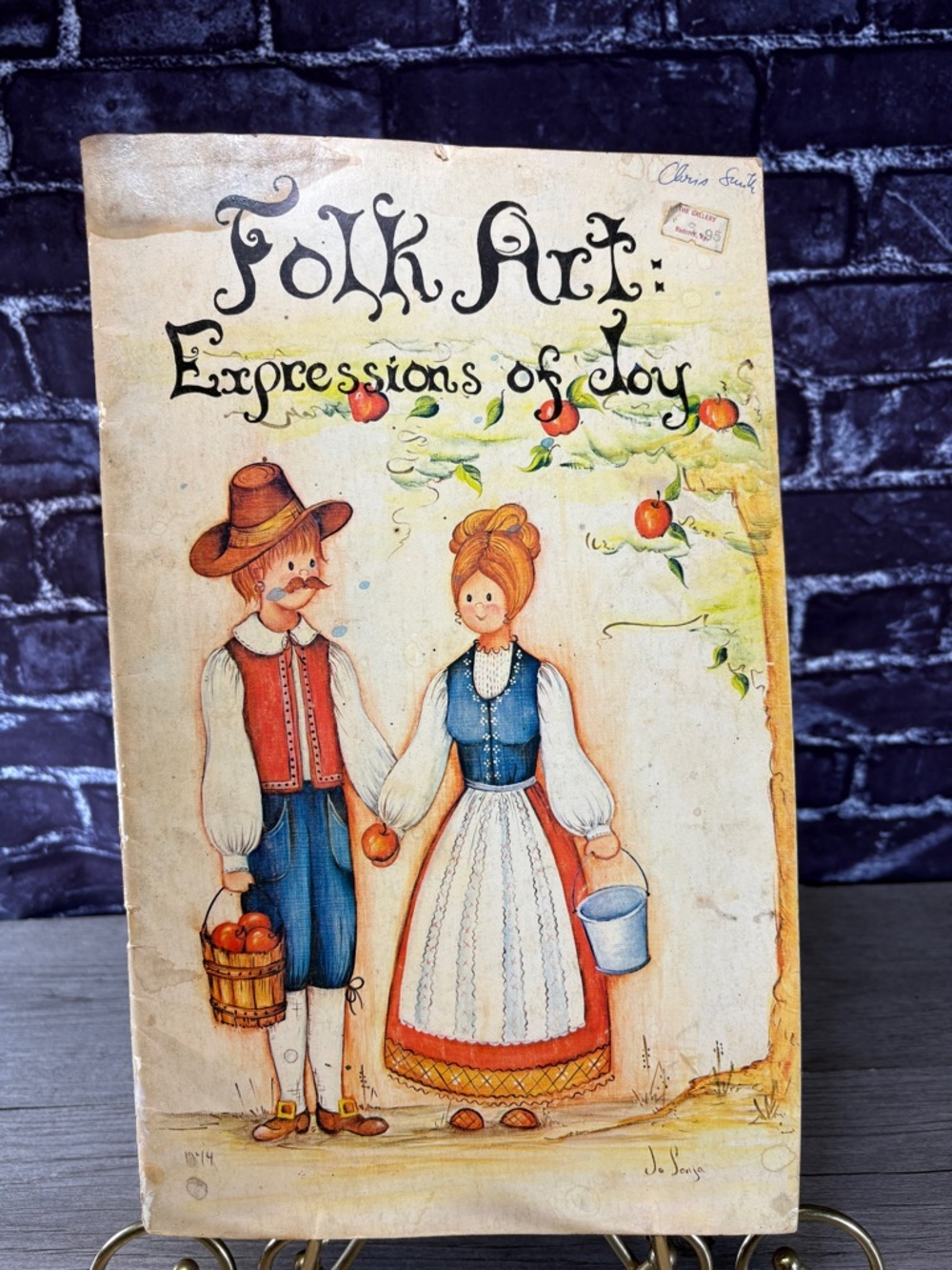 Vintage 1975 Folk Art: Expressions of Joy Illustrated Craft Book